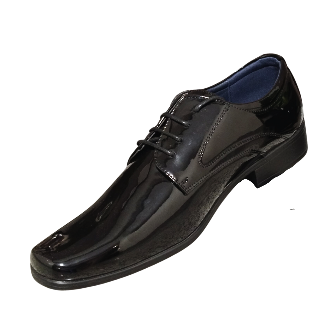 Zapato de Charol con Cordón Negro
